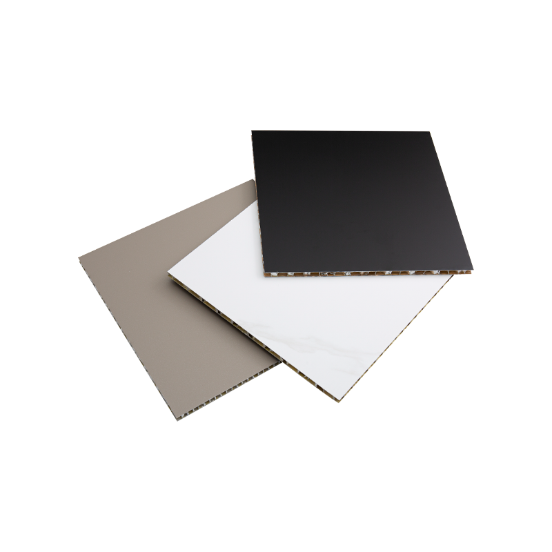 Ripebestandige syre- og alkalibestandige dekorative takmaterialer